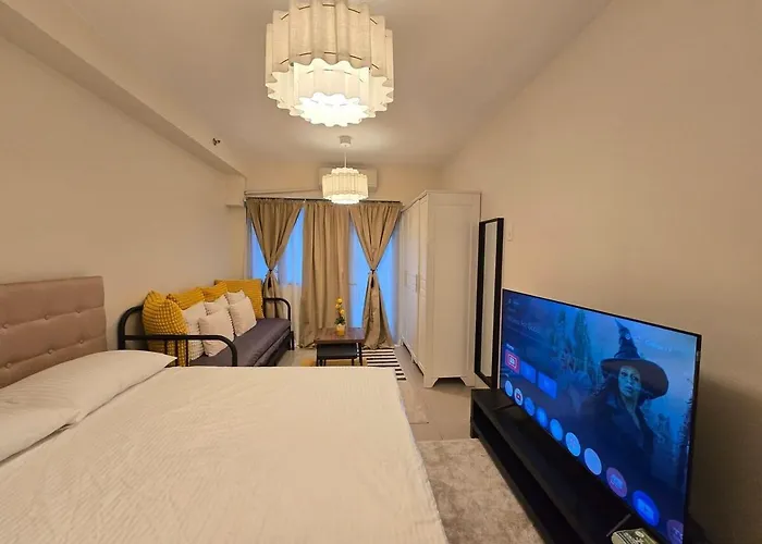 Cozy Modern Near Moa Brand New Furnishings * Manila